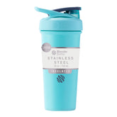 BlenderBottle Strada Sleek frente Seafoam mostrando diseño elegante y agarre cómodo