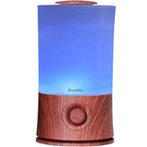 BlueHills vista frontal en madera oscura, elegante y funcionalidad visible