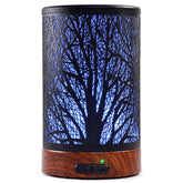 EQUSUPRO difusor metal frente mostrando diseño elegante y uso decorativo