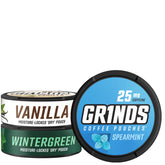 GRINDS lata frontal mostrando sabores y ventaja portátil