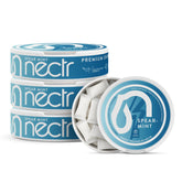 Nectr frente del paquete spearmint mostrando 4 pucks y diseño claro