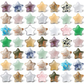 Nuenen vista frontal del surtido de 50 estrellas mostrando variedad de colores y formas, ideal para proyectos creativos