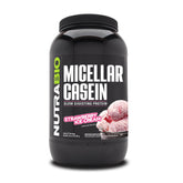 NutraBio envase frontal de casein sabor strawberry ice cream mostrando marca y beneficio de recuperación