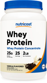 Nutricost envase frontal del concentrado whey vainilla mostrando tamaño y beneficio práctico