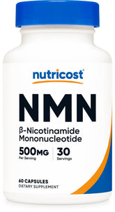 Nutricost frasco frente mostrando etiqueta y dosis clara, conveniencia diaria
