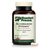 Standard Process frasco del suplemento Glucosamine Synergy mostrando la presentación y beneficio articular