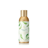 Thymes frasco delantero Fresh-Cut Basil mostrando diseño y tamaño compacto