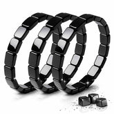 ZAIREG pulsera hematita frontal mostrando cuentas cuadradas y estilo masculino