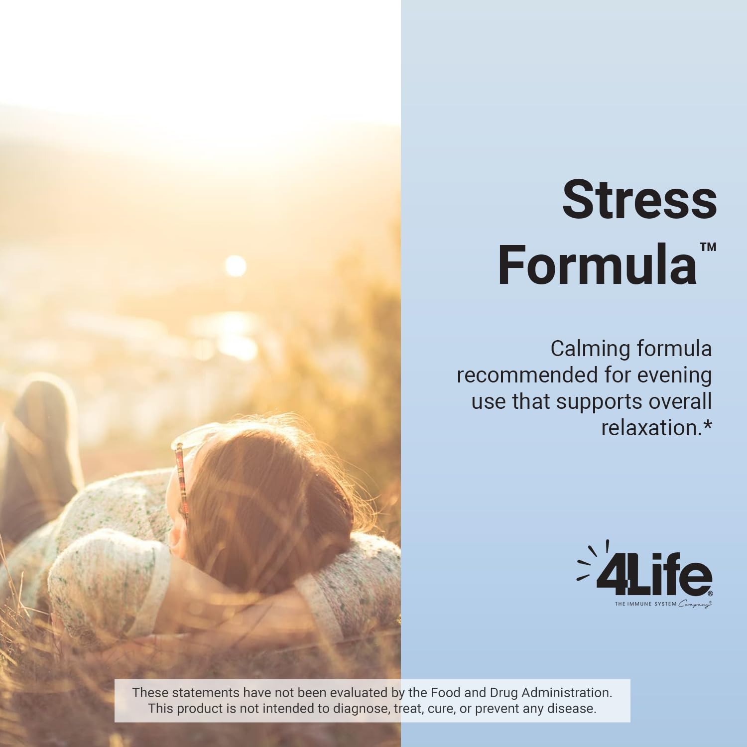 Persona tomando 4Life Stress Formula por la noche como parte de rutina de sueño saludable