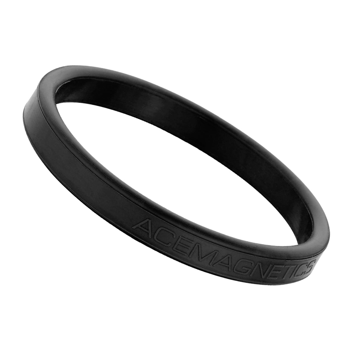 AceMagnetics vista frontal de la pulsera Rally Band negra, diseño ligero y moderno