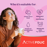 ACTIVEIRON mujer tomando cápsula en rutina matinal energía diaria
