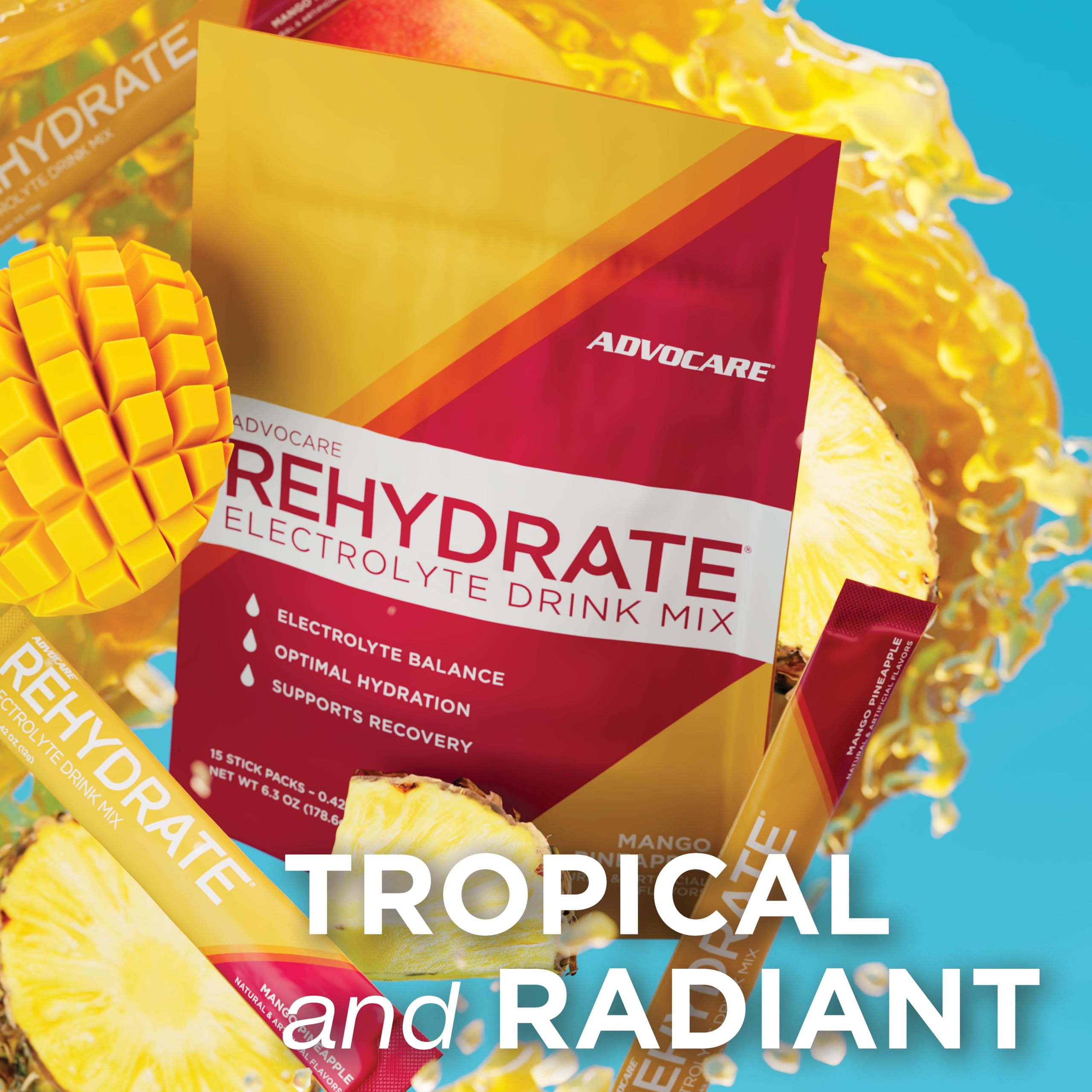 AdvoCare Rehydrate en escenario activo con mochila y botella para recuperación rápida