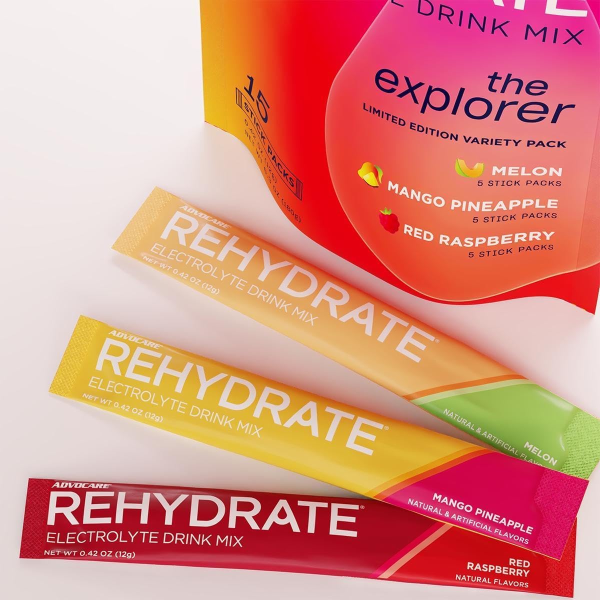 Textura del polvo AdvoCare Rehydrate en enfoque cercano, mezcla rápida y disolución inmediata
