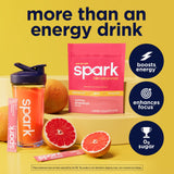 AdvoCare Spark polvo en primer plano muestra textura y disolución rápida