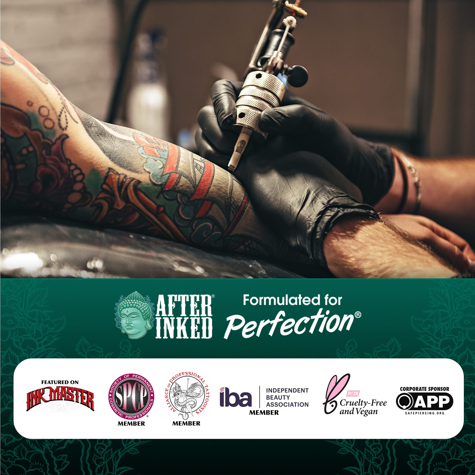 After Inked tamaño 7 ml en mano para comparar escala y portabilidad