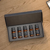 AirScent frasco junto a difusor en funcionamiento, mejora atmósferas domésticas