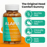 Alafia Naturals persona tomando Miggummies en rutina matutina para apoyo diario
