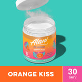 Alani Nu polvo naranja en primer plano mostrando textura fina y mezcla fácil