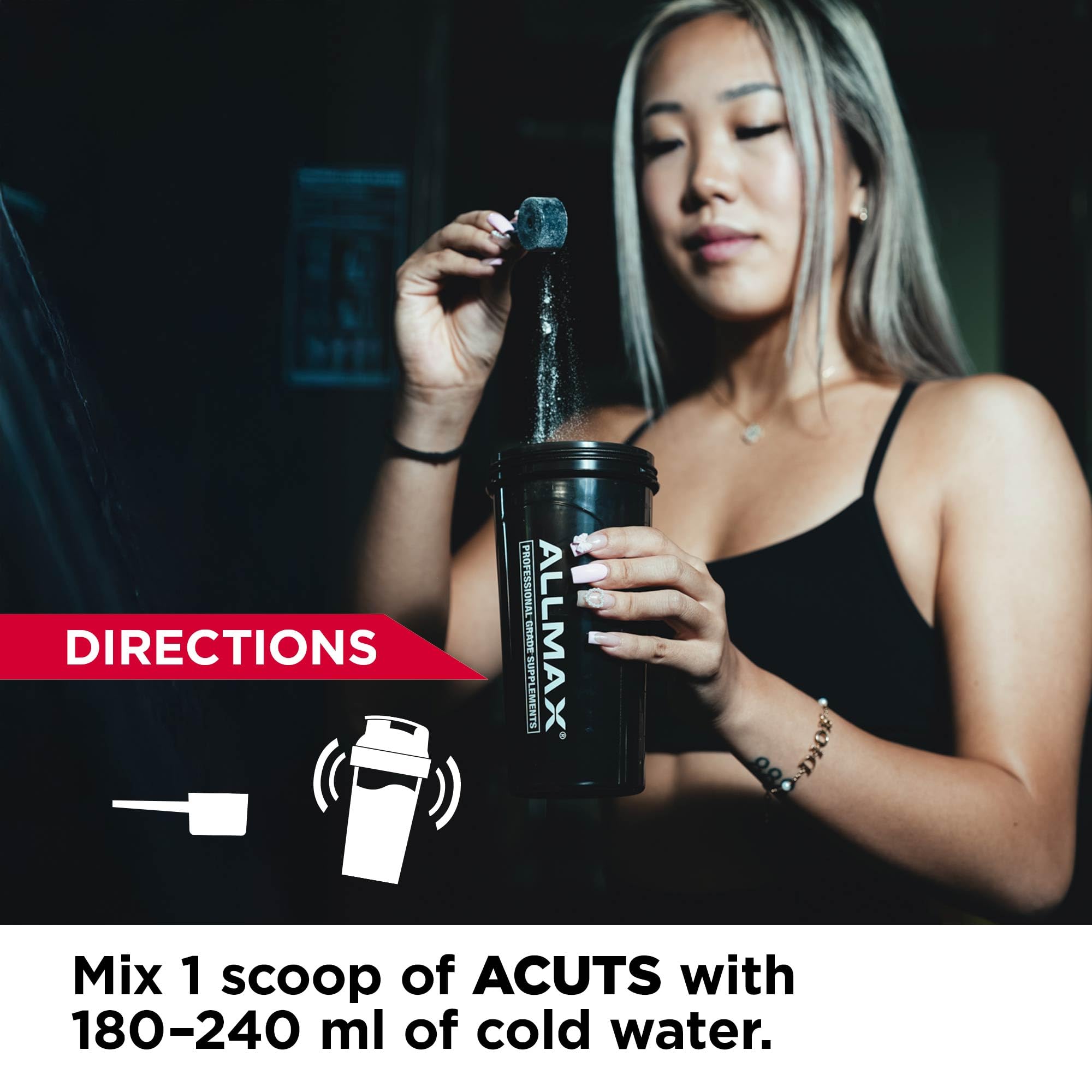 ALLMAX vaso con ACUTS mezclado en uso, energía y claridad durante el entrenamiento