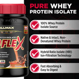 ALLMAX polvo ISOFLEX en cuchara, textura fina y fácil disolución