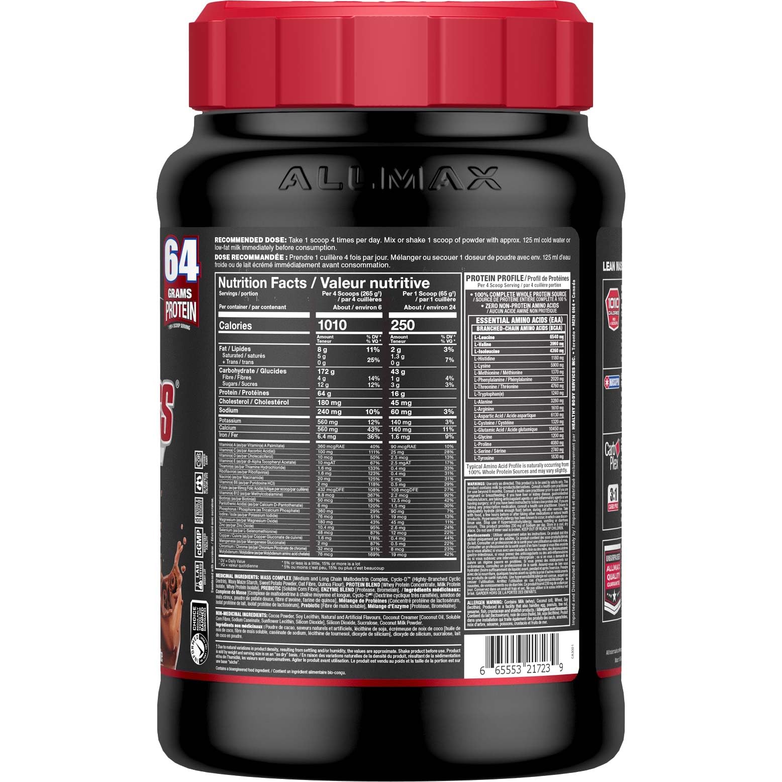 ALLMAX batido QuickMass sabor chocolate servido en vaso para energía rápida