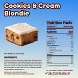 Alpha Prime brownie en mano para mostrar tamaño real y porción práctica