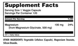 Amazing Nutrition primer plano de cápsulas vegetales y su textura