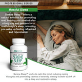 American Nutriceuticals envase junto a lámpara tenue que sugiere uso nocturno relajante