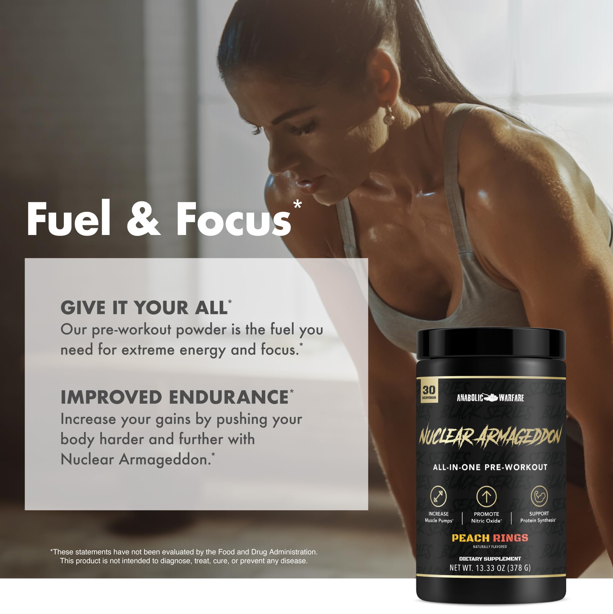 Persona en gimnasio con Anabolic Warfare, enfocado y listo para entrenar