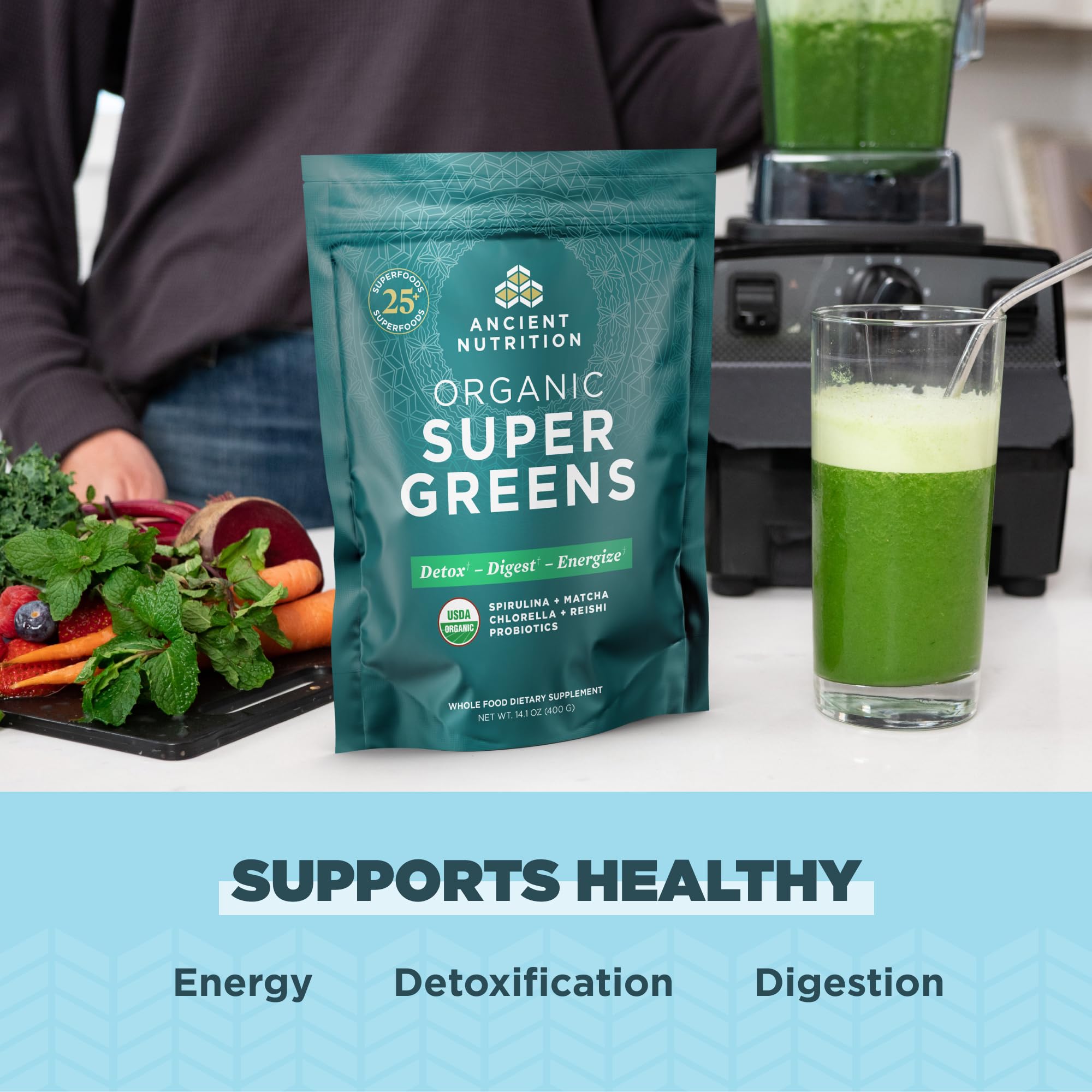 Ancient Nutrition batido matutino preparado con super greens para energía