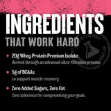Animal Clear Whey comparación de tamaño en mano, envase práctico y portable