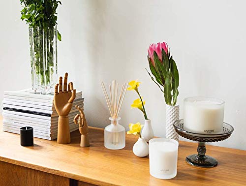 APOTHEKE etiqueta con notas aromáticas, información clara y elegante