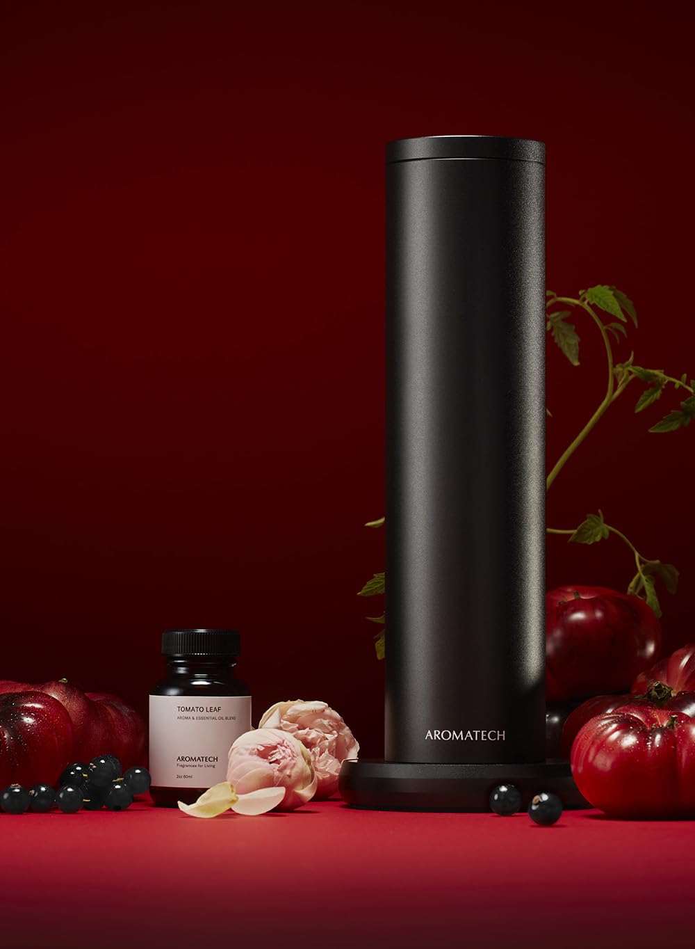 AromaTech aroma Tomato Leaf en jardín interior evocando sensación natural y calmante