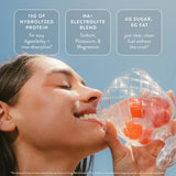 Arrae bebida en vaso con hielo lista para consumir y refrescar