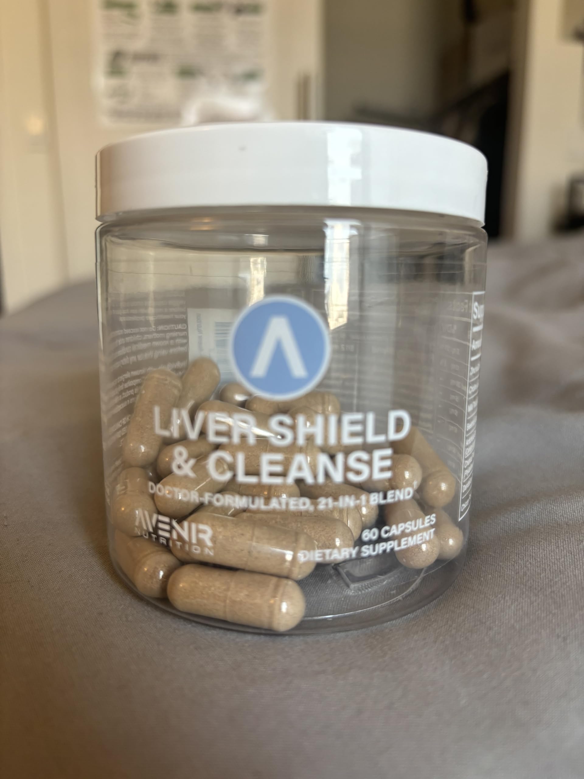 Avenir Nutrition frasco lateral que muestra la presentación y cantidad de cápsulas