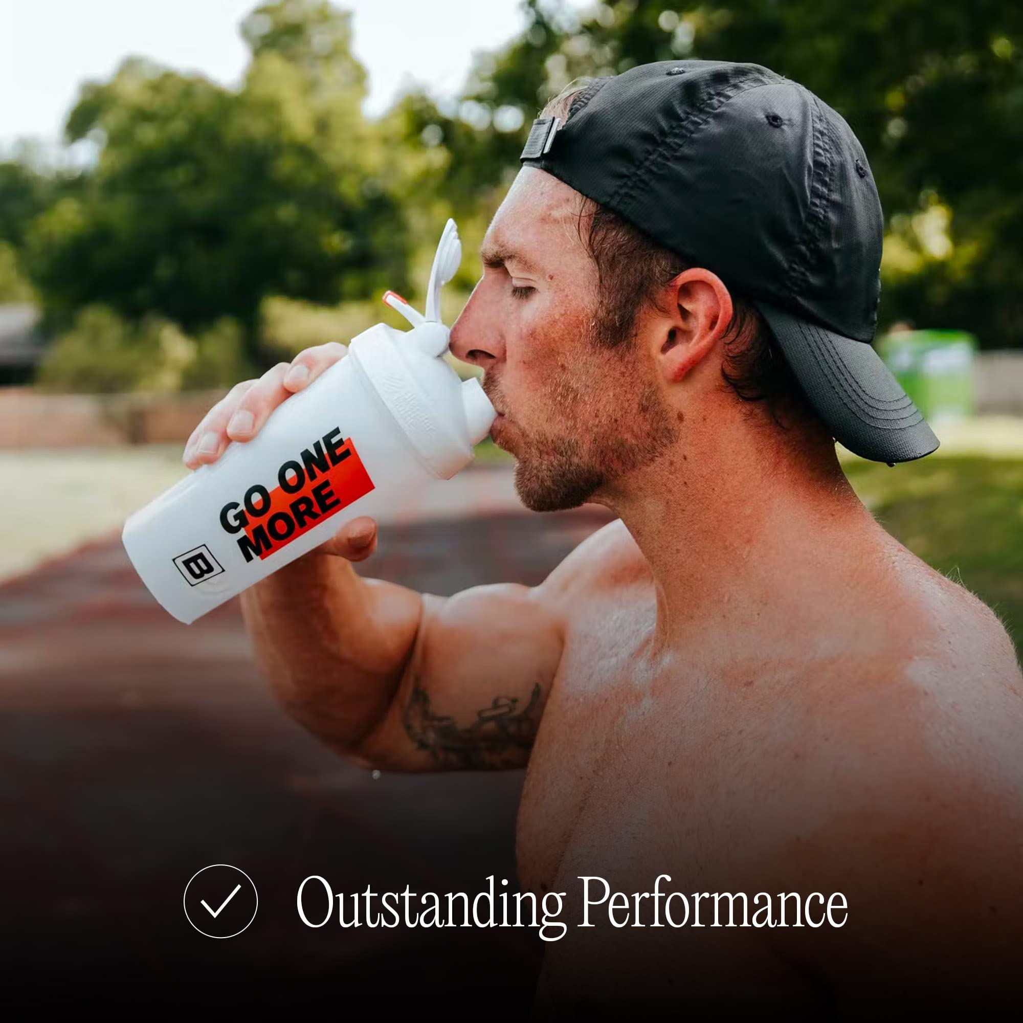 BARE PERFORMANCE NUTRITION marcas oz y ml en la botella para medición precisa de líquidos
