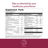 Bariatric Advantage tableta en mano para comparar tamaño y facilidad
