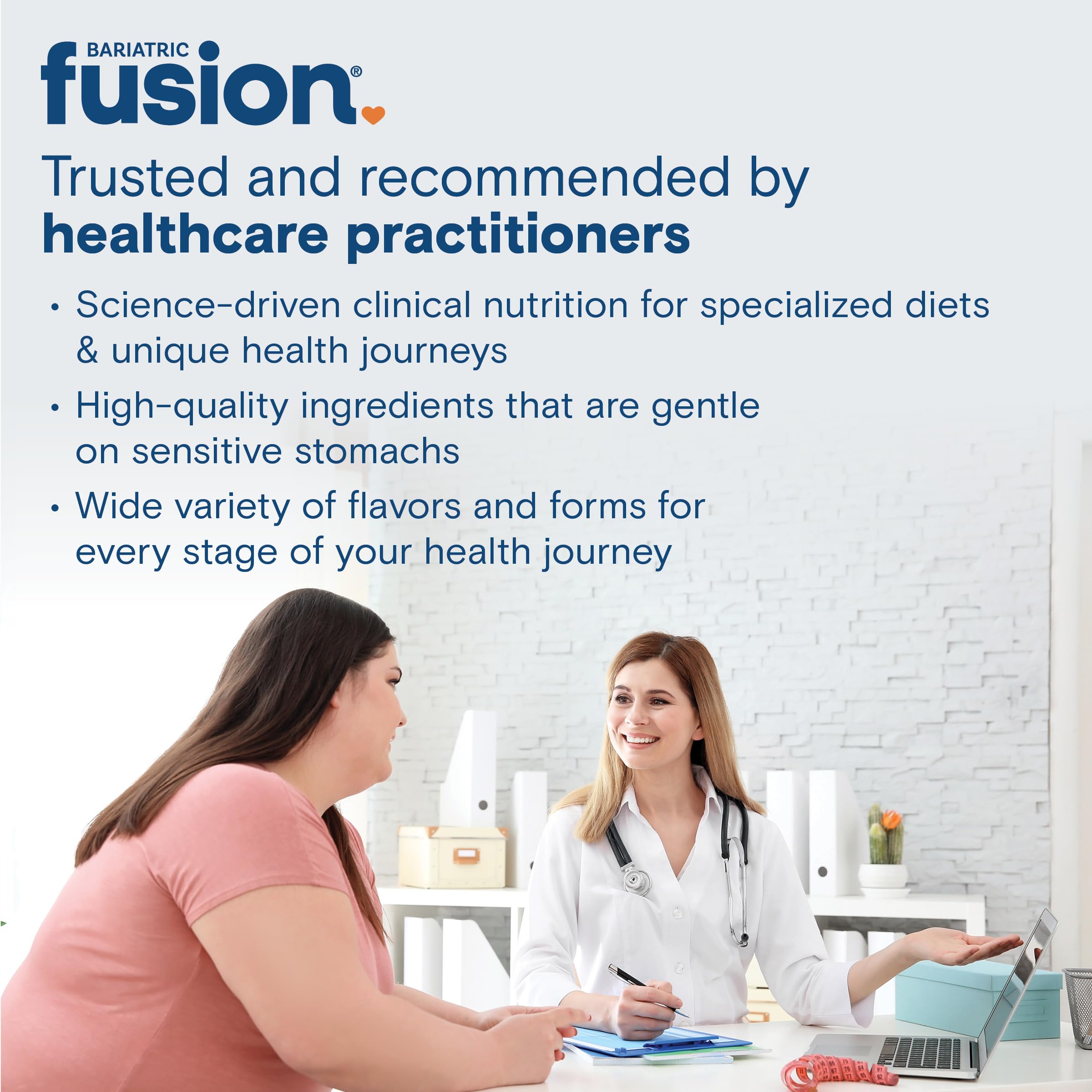 Bariatric Fusion tableta junto a moneda para comparar tamaño y facilidad