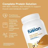 Bariatric Fusion polvo en primer plano destacando textura cremosa y mezcla fácil