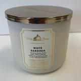 Bath & Body Works etiqueta y detalle de fragancia White Gardenia, información clara