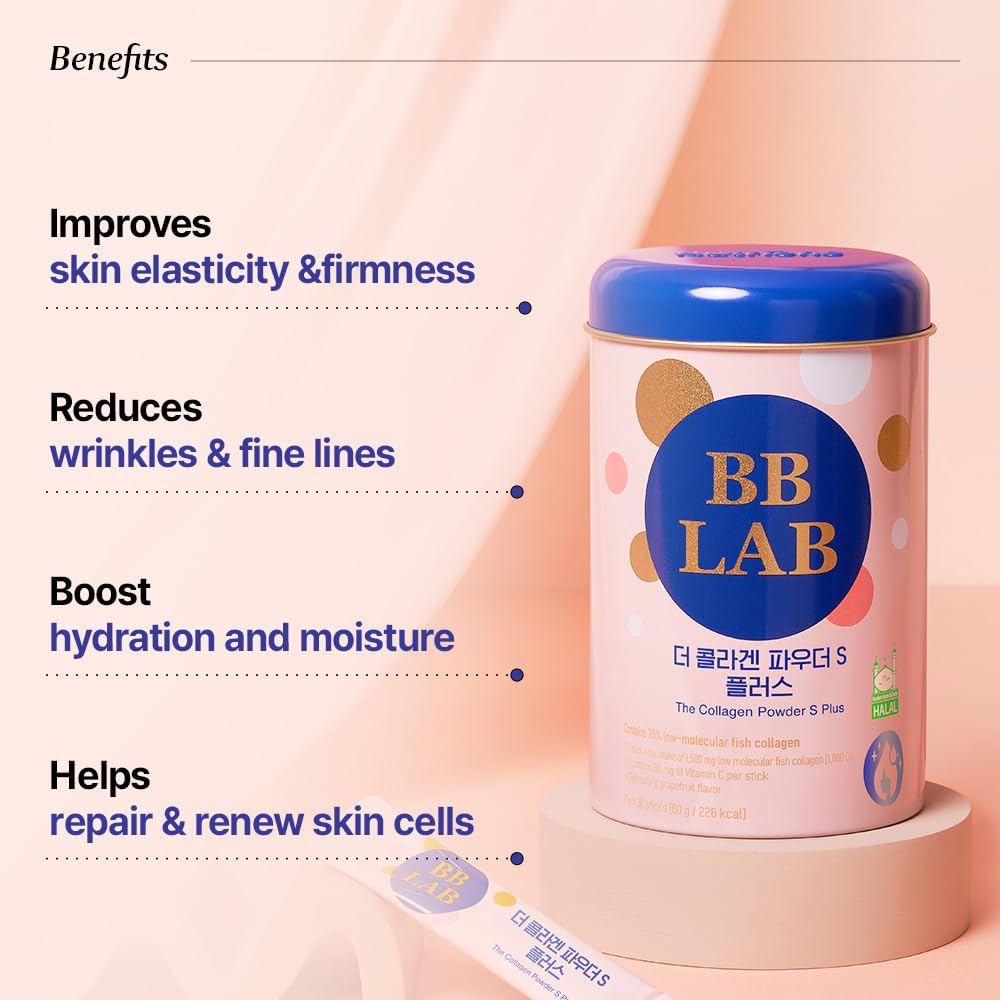 BB LAB persona abriendo un stick, facilidad de consumo diario