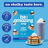 BE AMAZING cuchara con polvo de proteína mostrando la porción y fácil dosificado