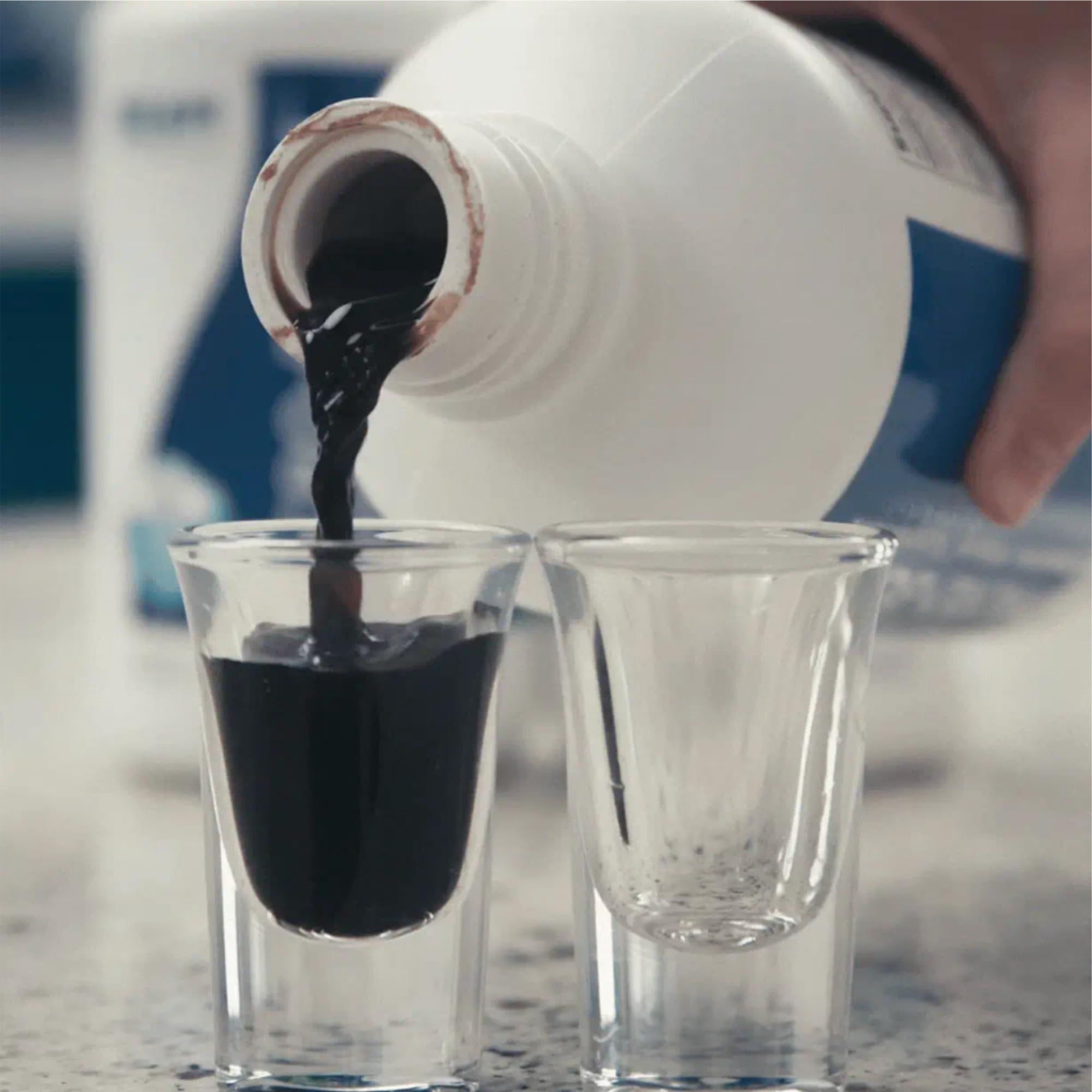 BEAM MINERALS en rutina matutina con botella y desayuno para integración diaria