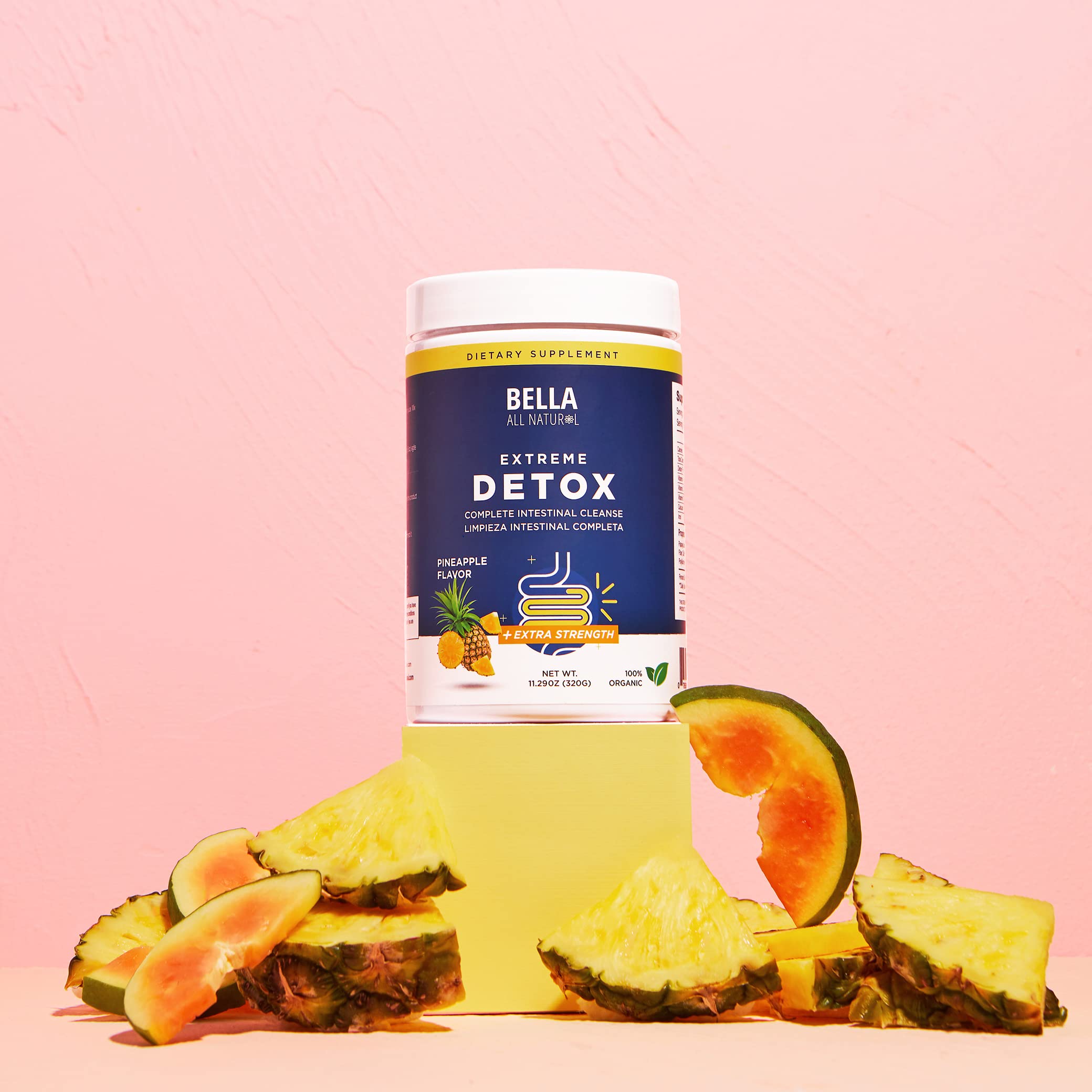 Bella All Natural polvo mezclándose en vaso, preparación rápida y suave