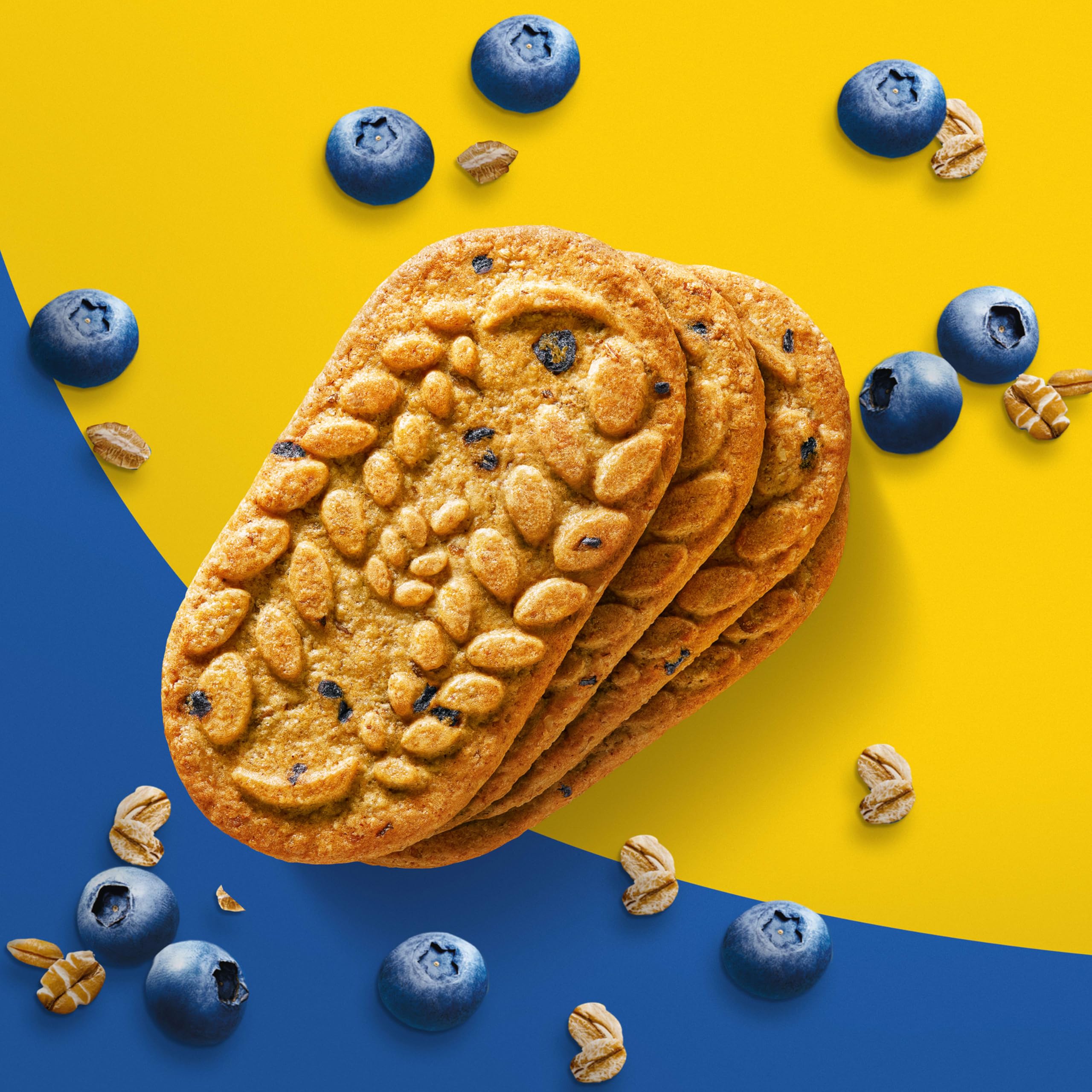 belVita porción junto a café y yogur para un desayuno balanceado