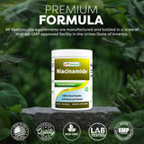 Best Naturals comparación de tamaño junto a una cuchara medidora, percepción de volumen