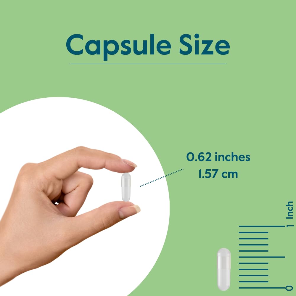 BESTVITE cápsula en mano para comparar tamaño y facilitar la dosificación diaria