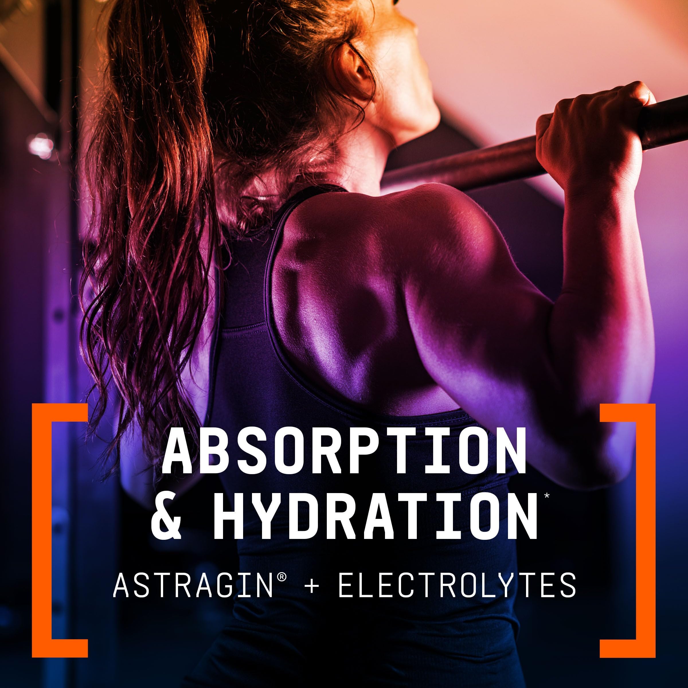 BEYOND RAW en uso en gimnasio antes de levantar pesas para potencia