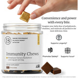 BIG BOLD HEALTH masticable en mano, ilustra tamaño y facilidad de consumo