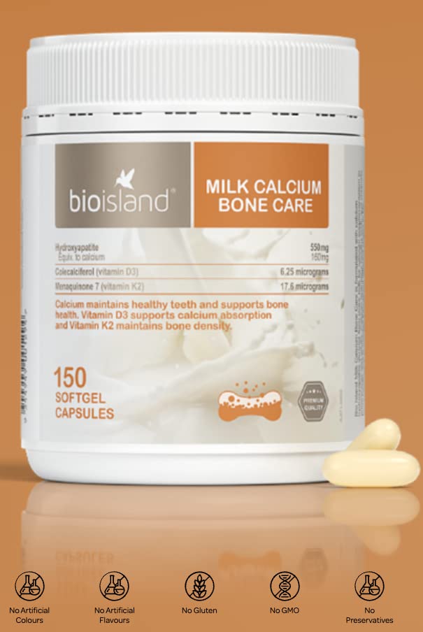 BiO cápsula en mano para comparar tamaño y dosificación